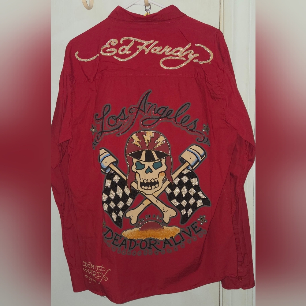 VINTAGE ED HARDY RED BUTTON DOWN SHIRT. MENS (L) DEAD OR ALIVE BLING ☆RARE☆ - Picture 2 of 9
